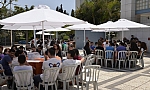 הנוער בוחר בערך כדרך - שולחנות עגולים ויוזמות חינוכיים